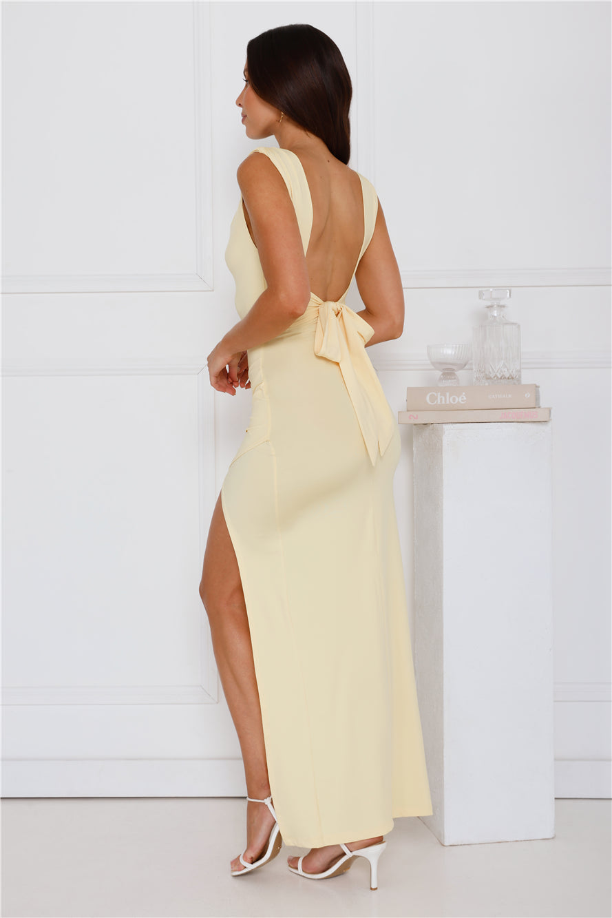 Monika Elegante Jurk met Zijsplit